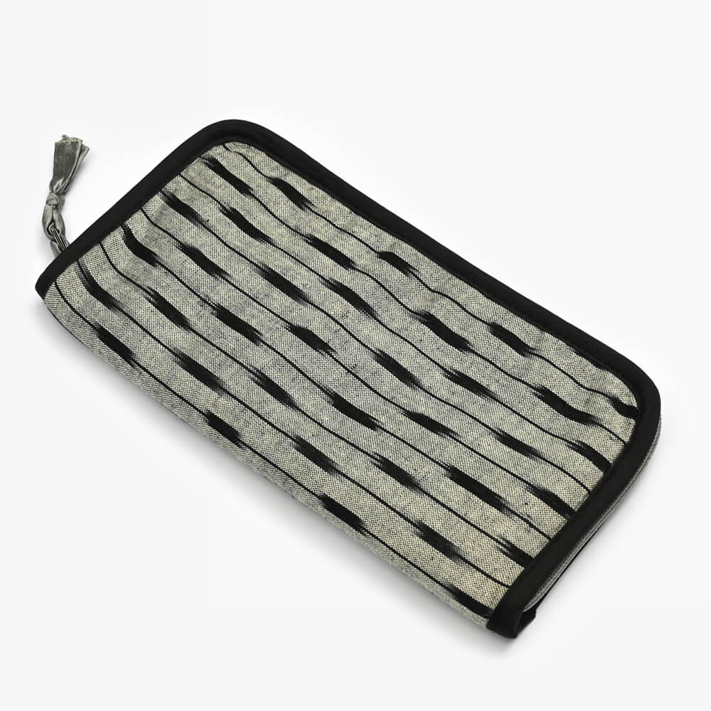Lantern Moon - Double Point Needle Case (Ikat)