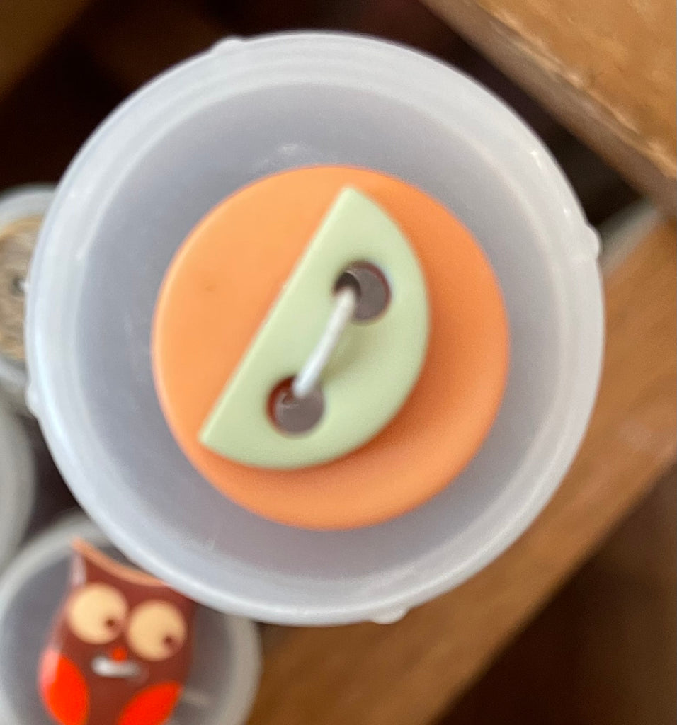 Plastic Buttons