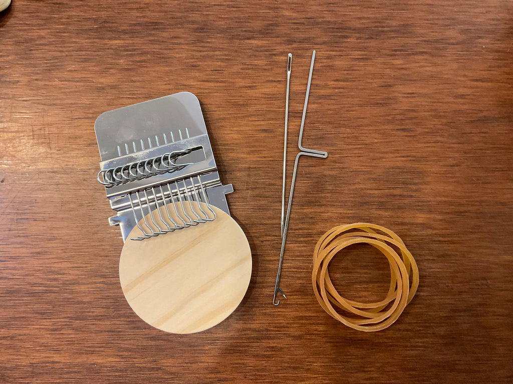 Speedweave Style Darning Loom