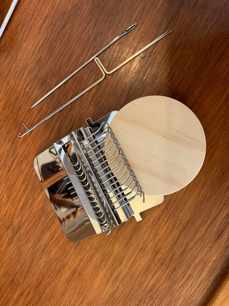 Speedweave Style Darning Loom
