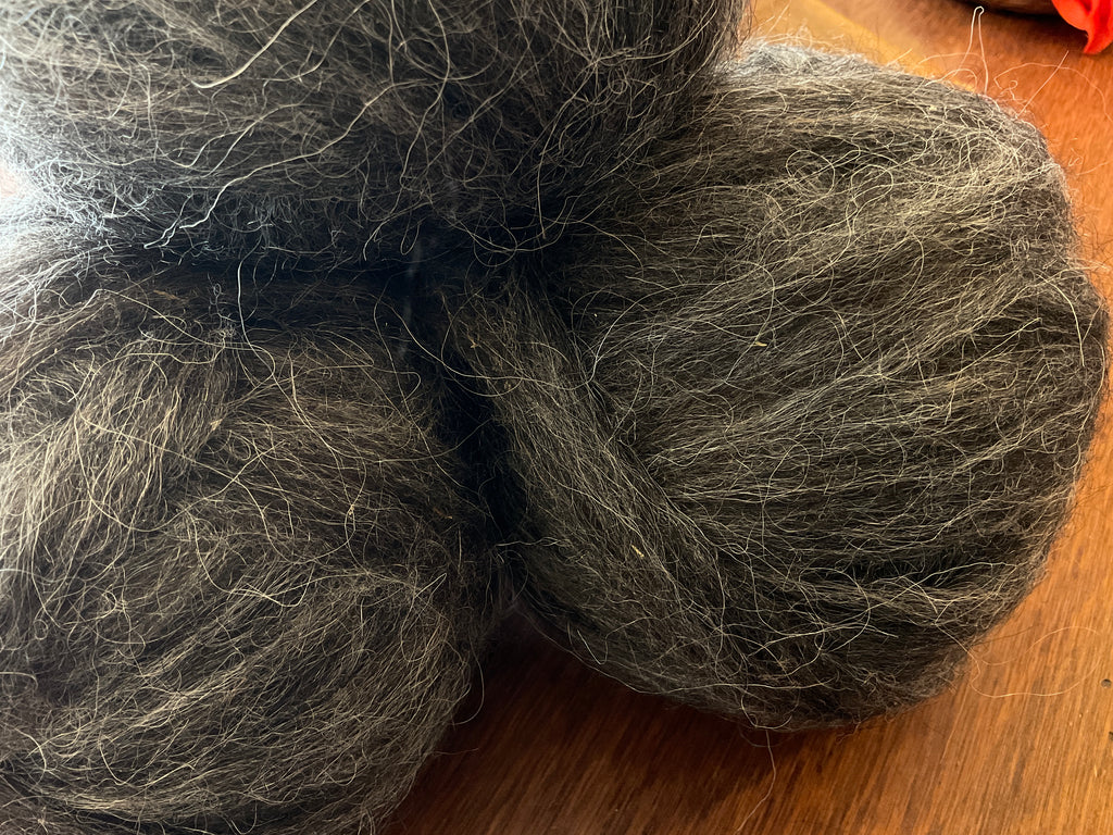 Karakul Sheep Fiber & Yarn